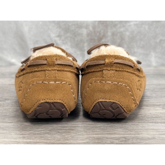 UGG Kids' Dakota Slippers - Chestnut 13M Little Kids - Picture 6 of 8